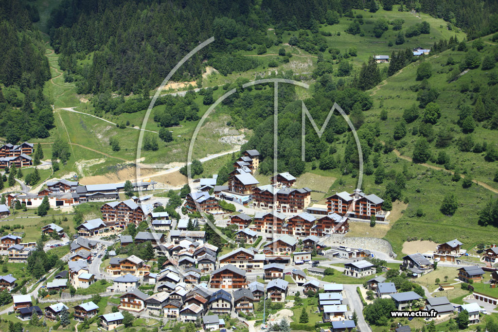 Photo arienne de Champagny-en-Vanoise