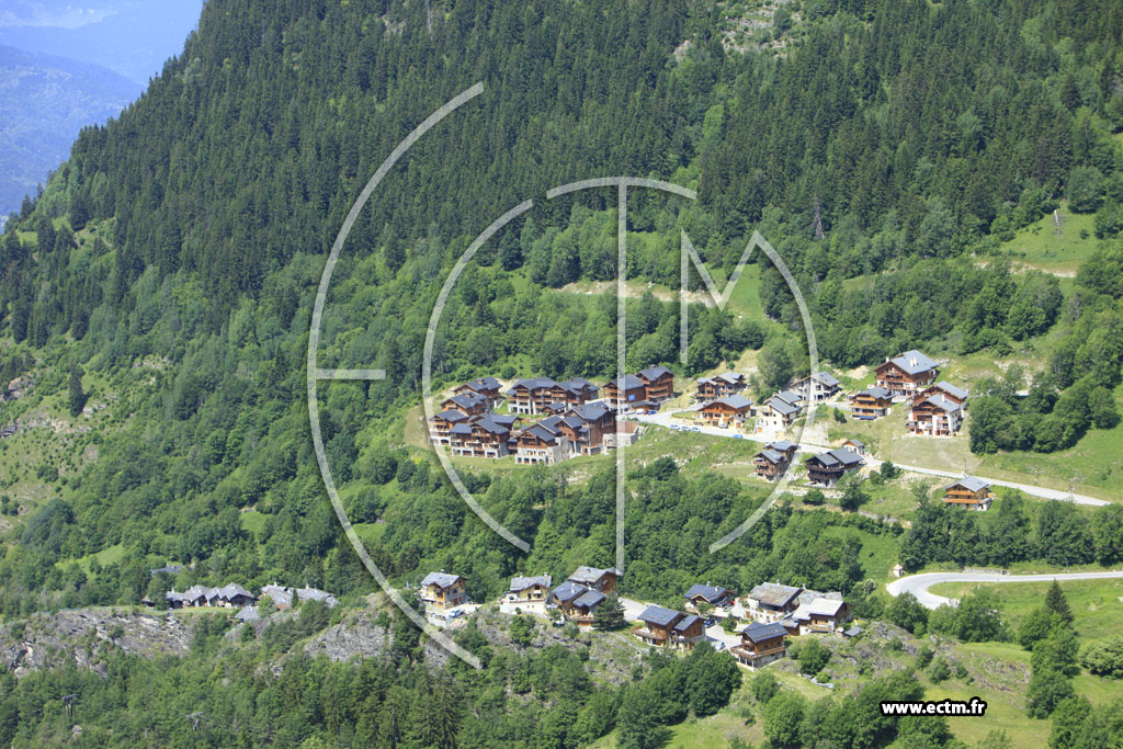 Photo arienne de Champagny-en-Vanoise