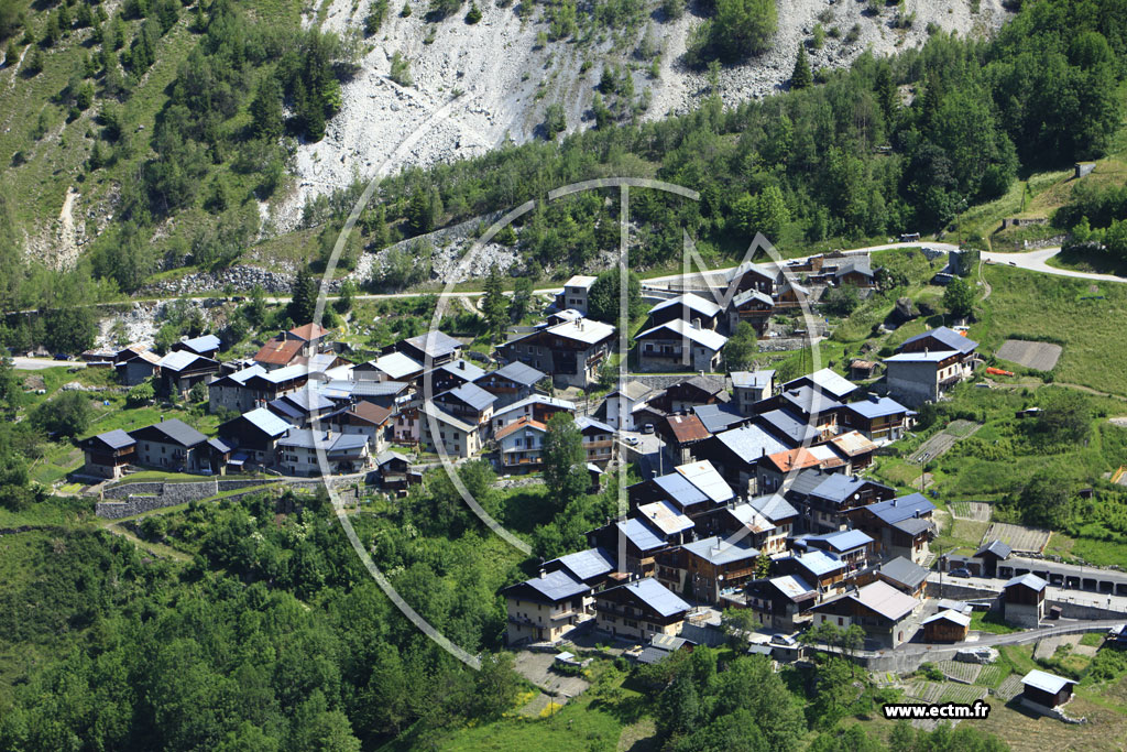Photo arienne de Planay (Chambranger)