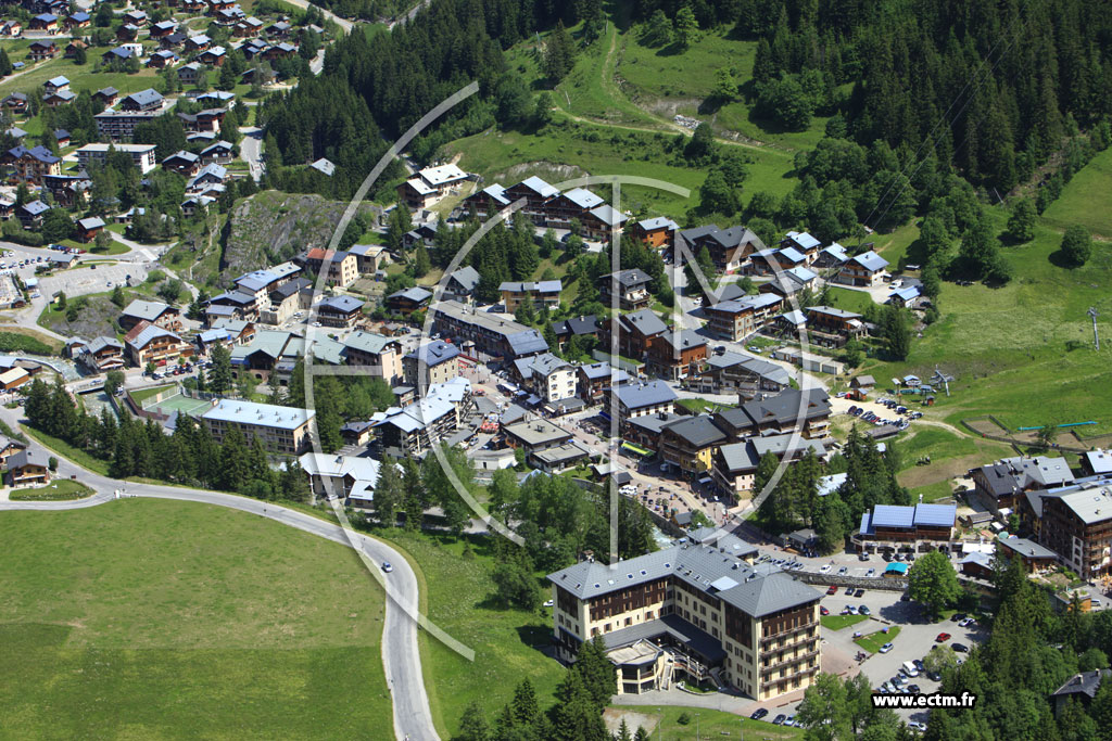 Photo arienne de Pralognan-la-Vanoise