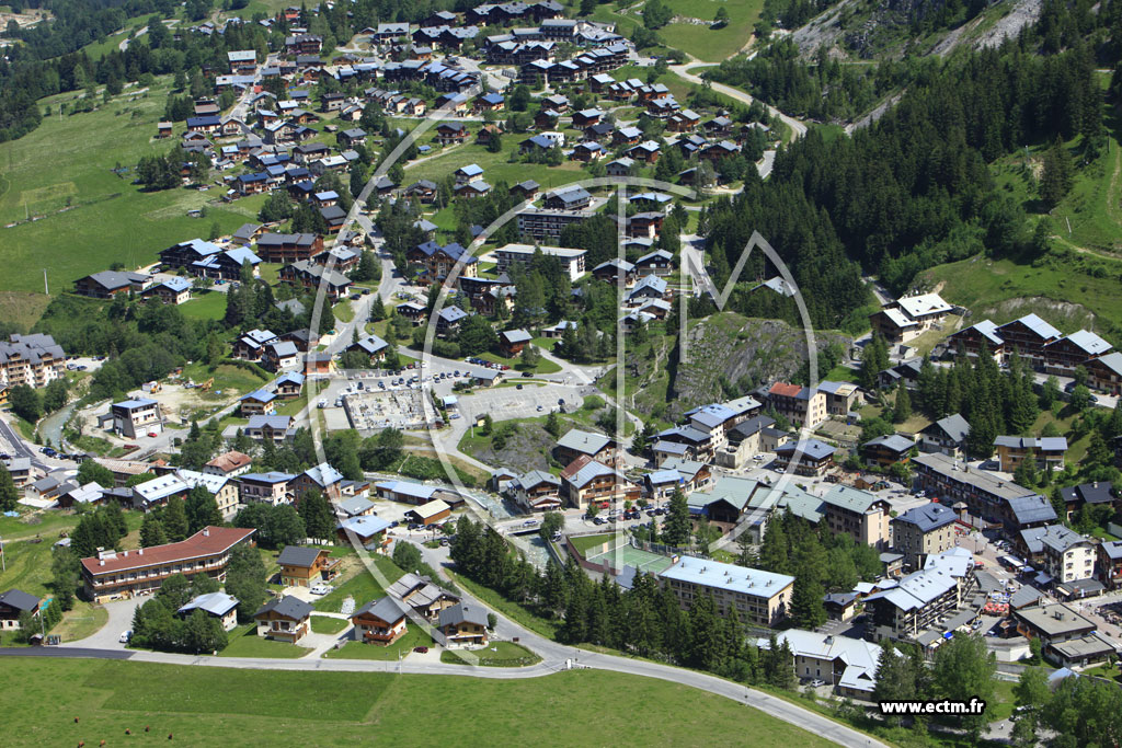 Photo arienne de Pralognan-la-Vanoise