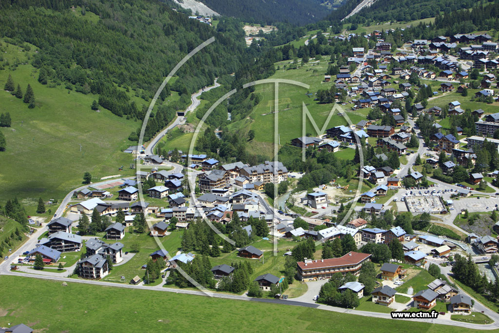 Photo arienne de Pralognan-la-Vanoise