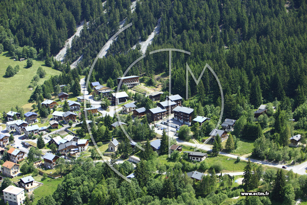 Photo arienne de Pralognan-la-Vanoise (Les Granges)