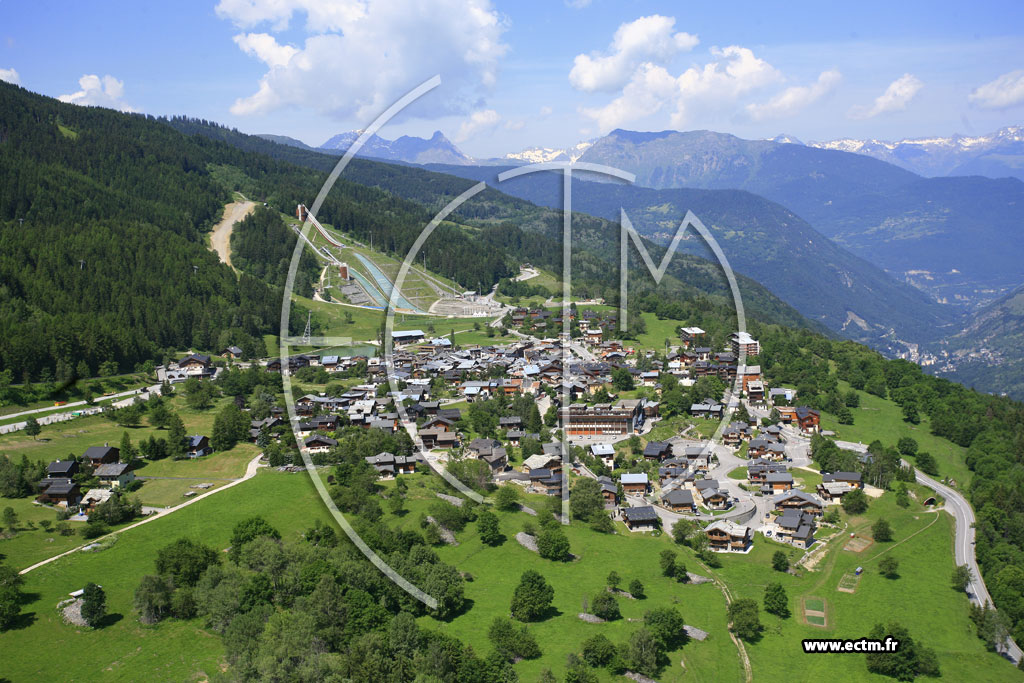 Photo arienne de Saint-Bon-Tarentaise (Le Praz)