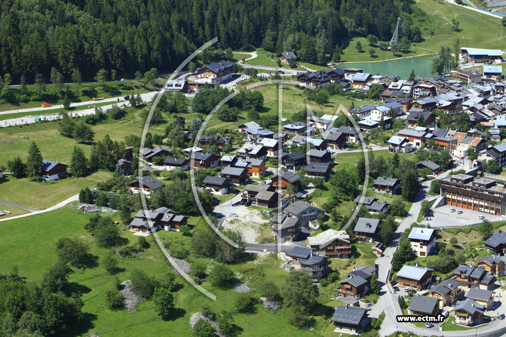 Photo arienne de Saint-Bon-Tarentaise (Le Praz)