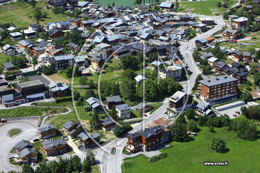 Photo arienne de Saint-Bon-Tarentaise (Le Praz)