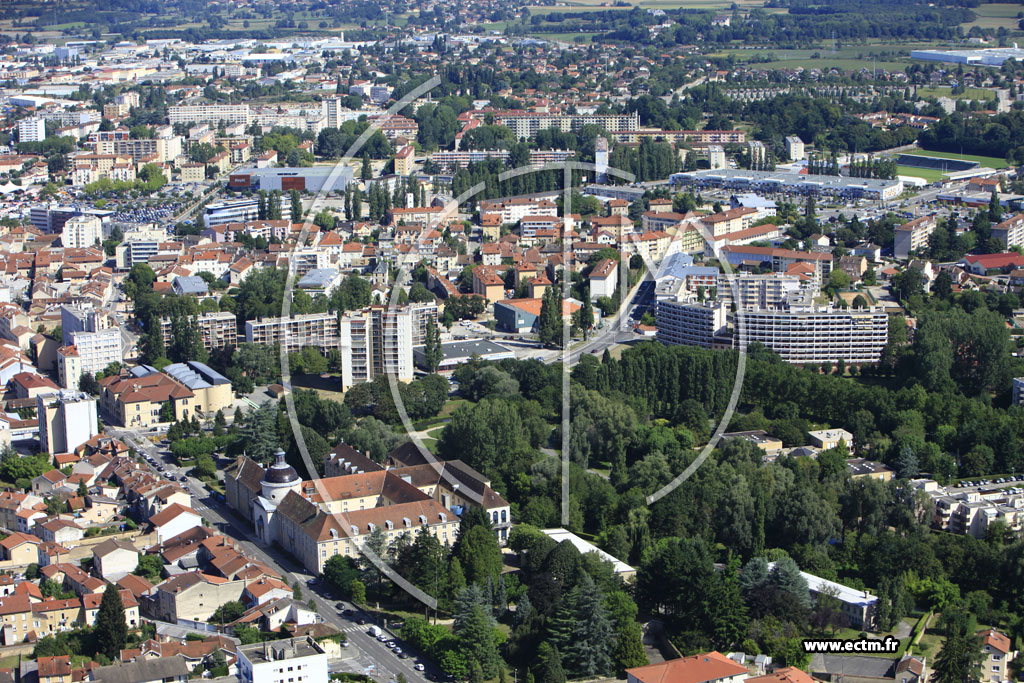 Photo arienne de Bourg en Bresse (Brou)