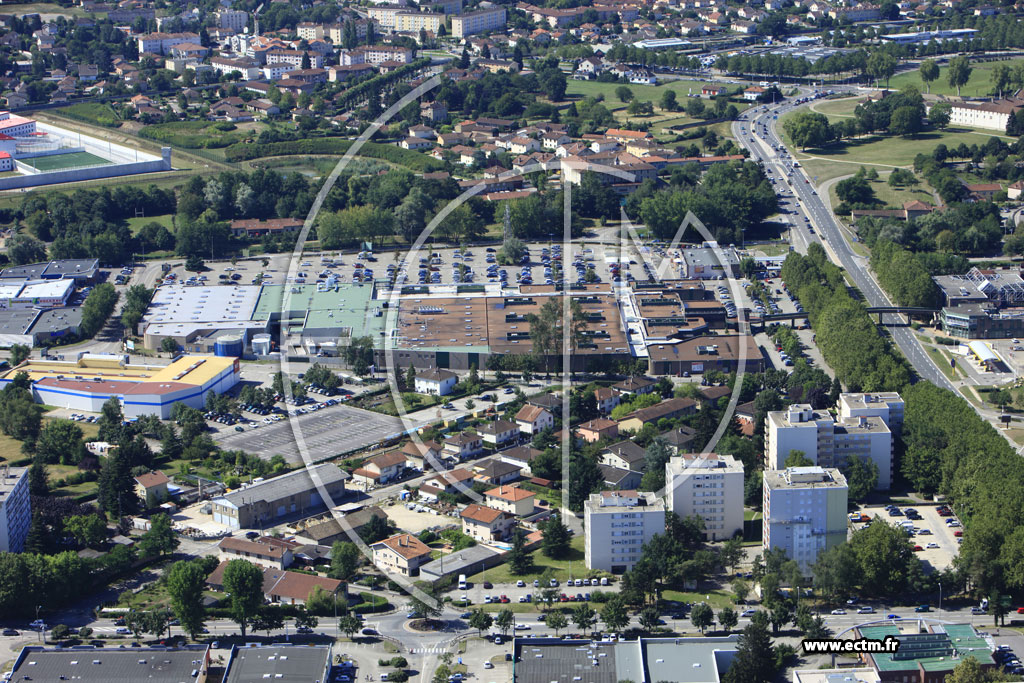 Photo arienne de Bourg en Bresse (La Croix Blanche)
