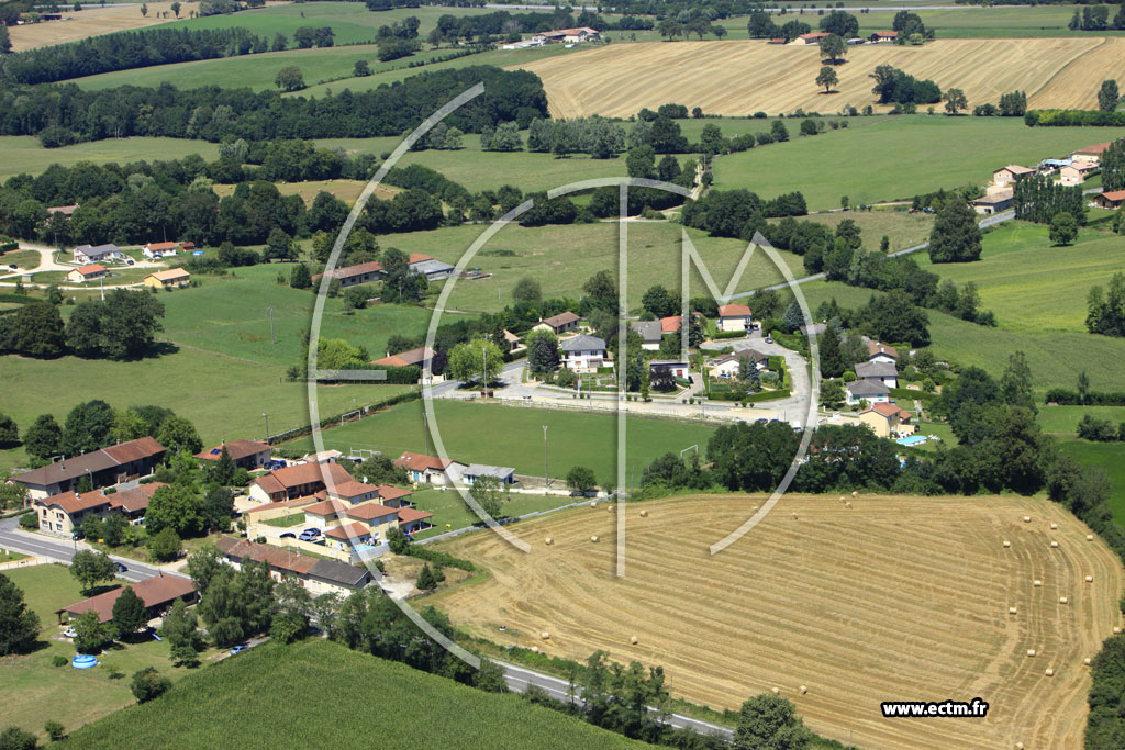 Photo arienne de Confranon (Le Logis-Neuf)