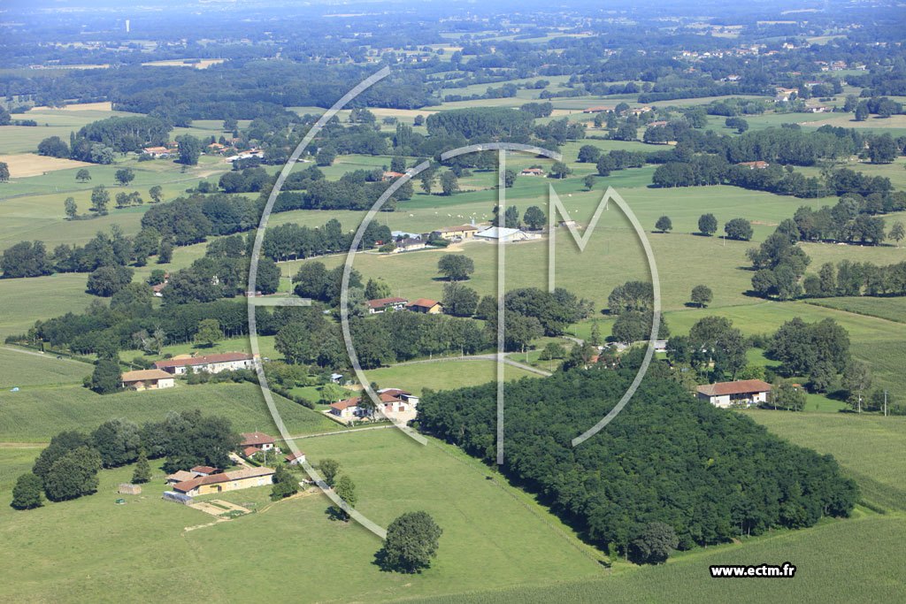 Photo arienne de Curtafond (Planchemel)