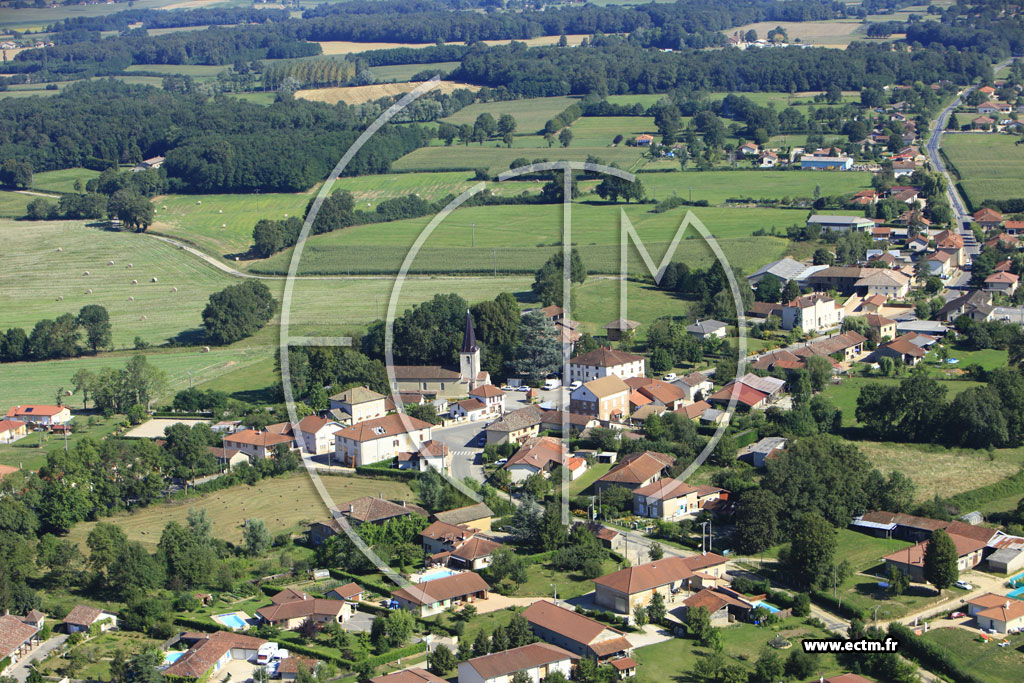 Photo arienne de Saint-Didier-d'Aussiat