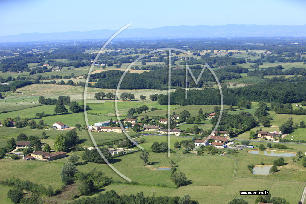 Photo arienne de Saint-Didier-d'Aussiat (Les Quatre Charrires)