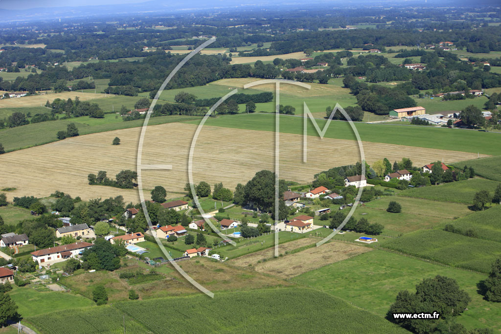 Photo arienne de Saint-Martin-le-Chtel (Le Bletonnet)