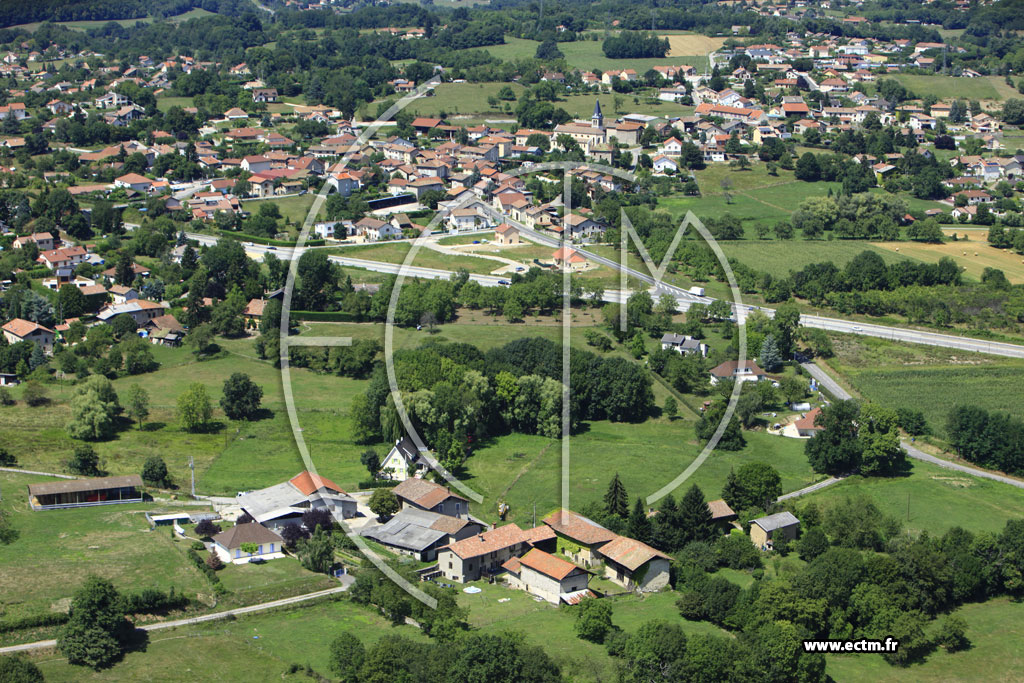 Photo arienne de Charncles (La Fange)
