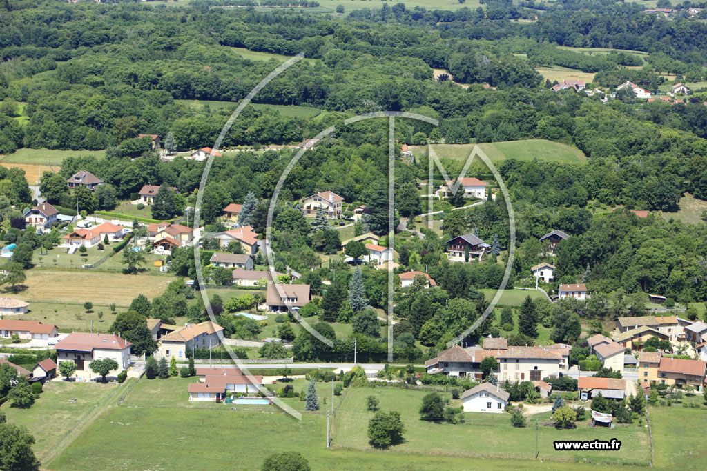 Photo arienne de Saint-Cassien