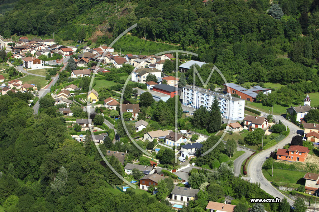 Photo arienne de Saint-Quentin-sur-Isre