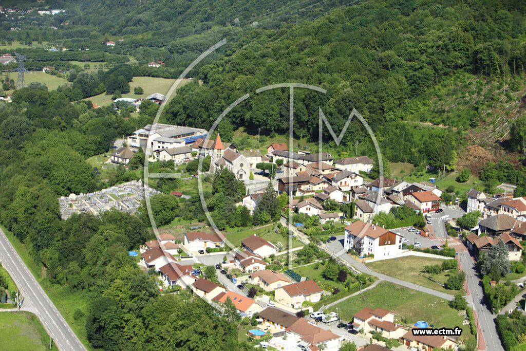 Photo arienne de Saint-Quentin-sur-Isre