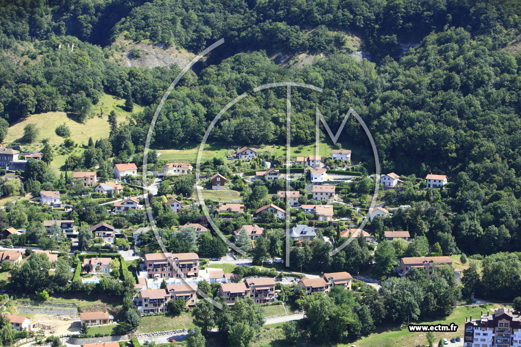 Photo arienne de Voreppe (Bourg Vieux)
