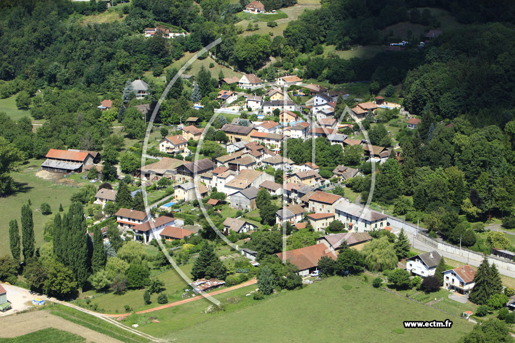 Photo arienne de Vourey (Sanissard)