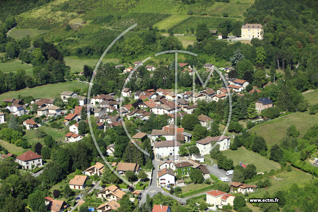 Photo arienne de Crolles (Le Fragns)