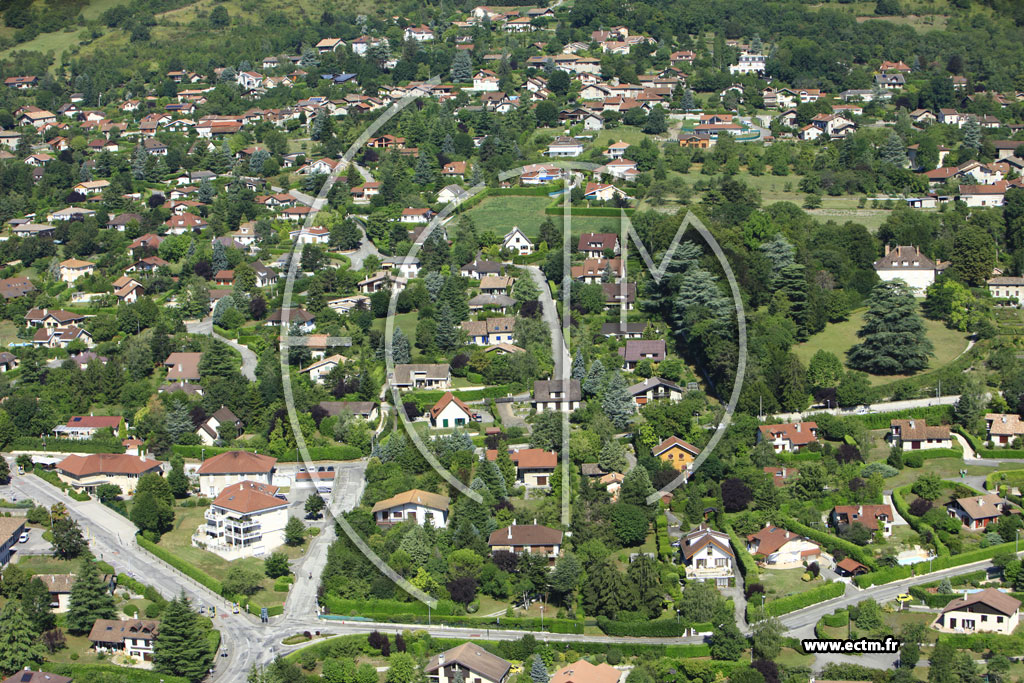 Photo arienne de Saint-Ismier