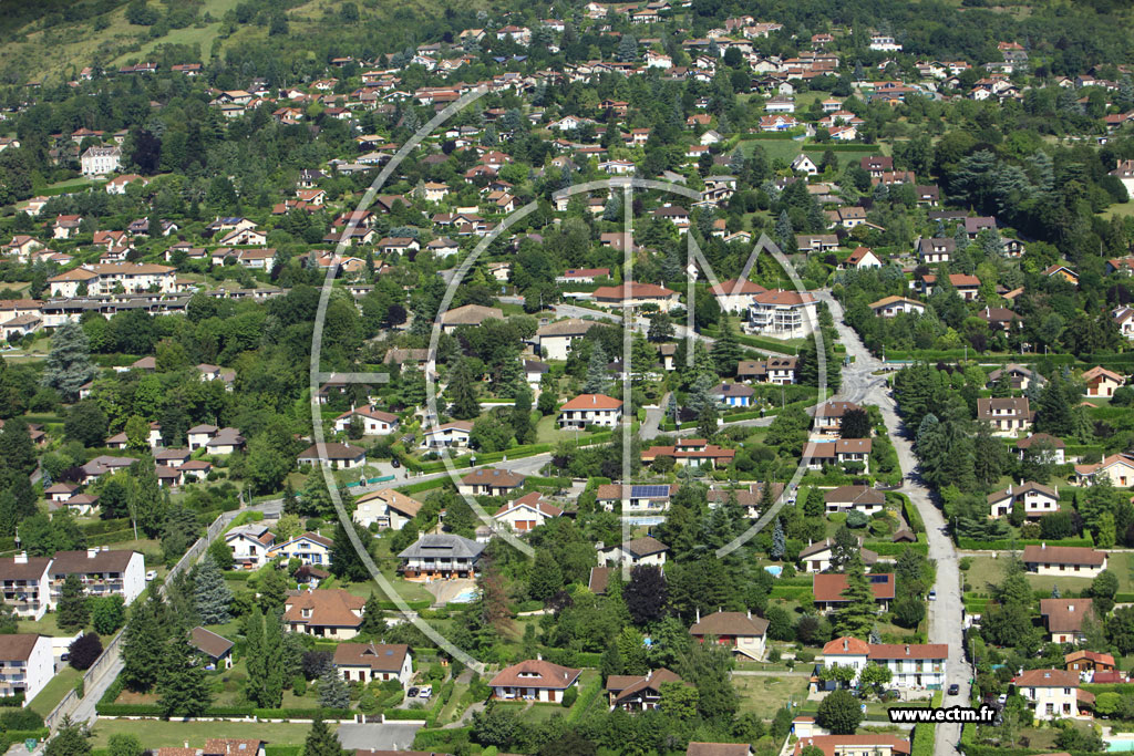 Photo arienne de Saint-Ismier