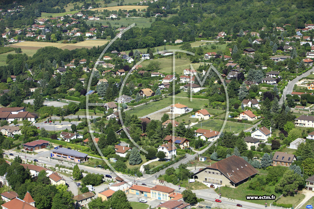 Photo arienne de Saint-Ismier
