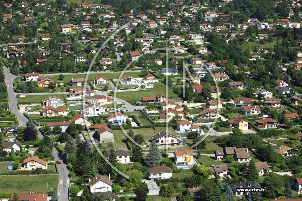 Photo arienne de Saint-Ismier