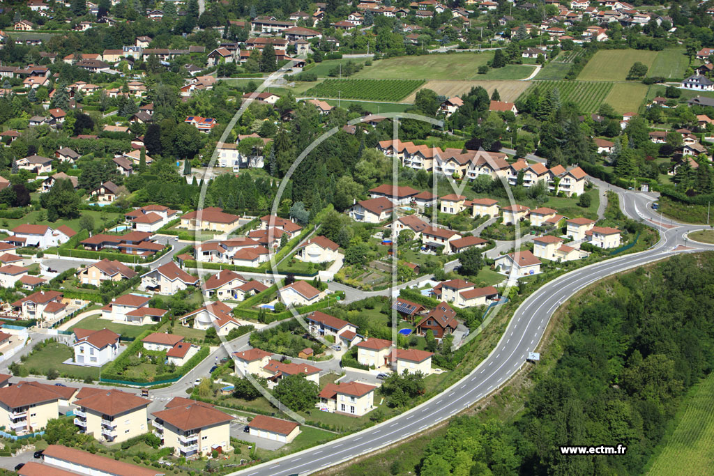 Photo arienne de Saint-Ismier