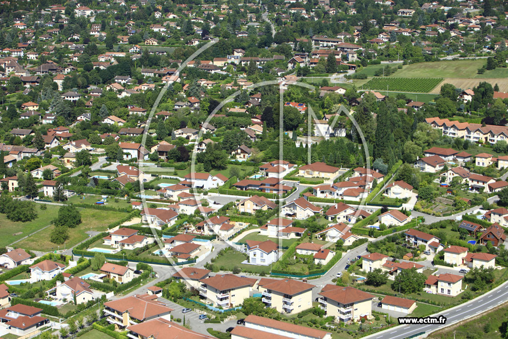Photo arienne de Saint-Ismier