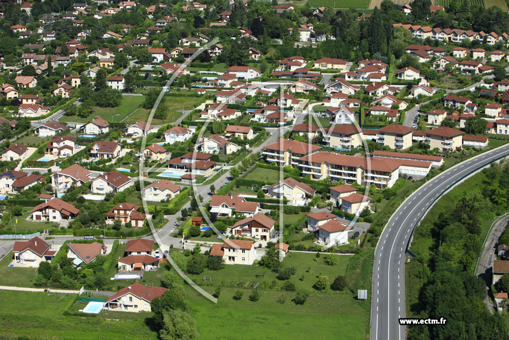 Photo arienne de Saint-Ismier