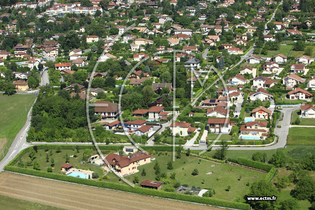 Photo arienne de Saint-Ismier