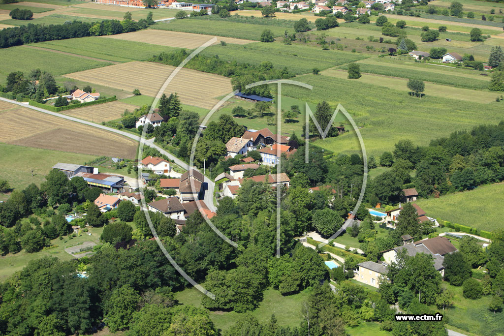 Photo arienne de Saint-Ismier