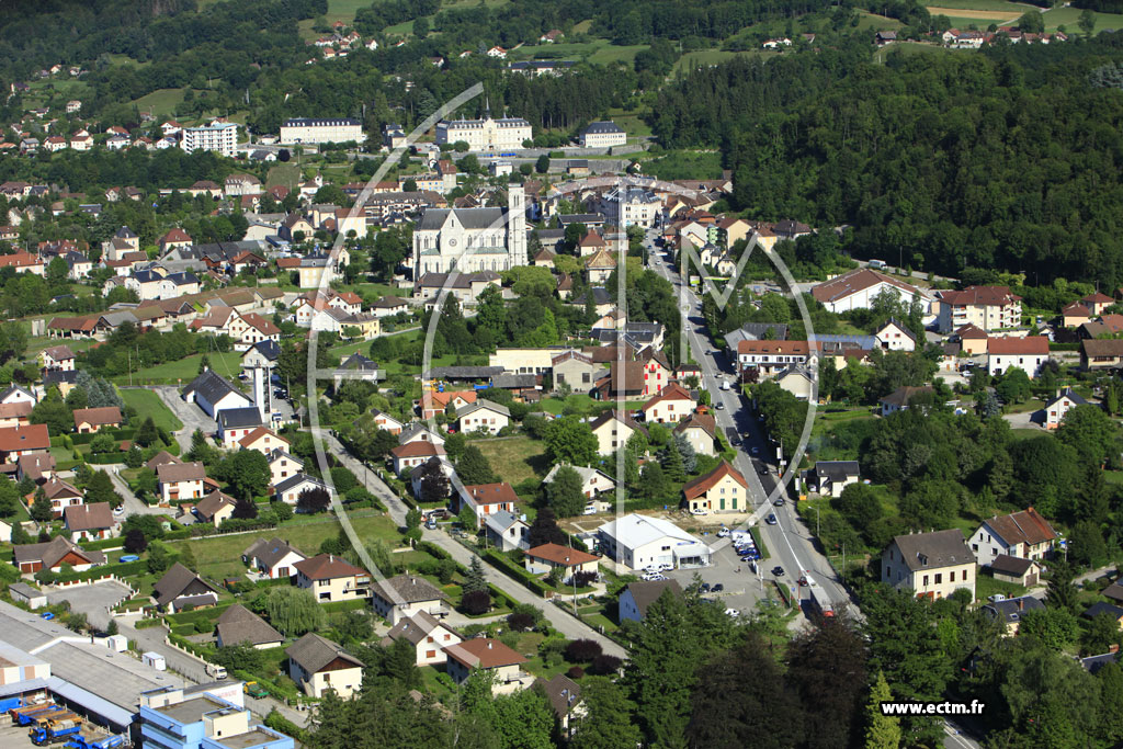 Photo arienne de Saint-Laurent-du-Pont