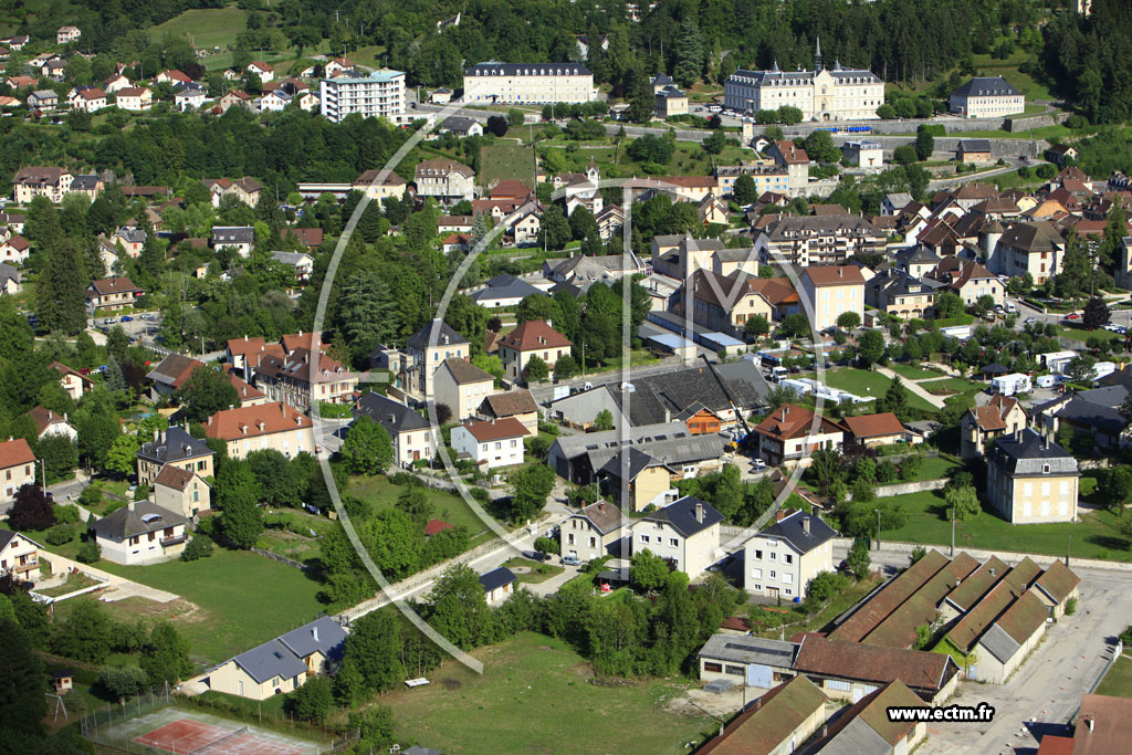 Photo arienne de Saint-Laurent-du-Pont