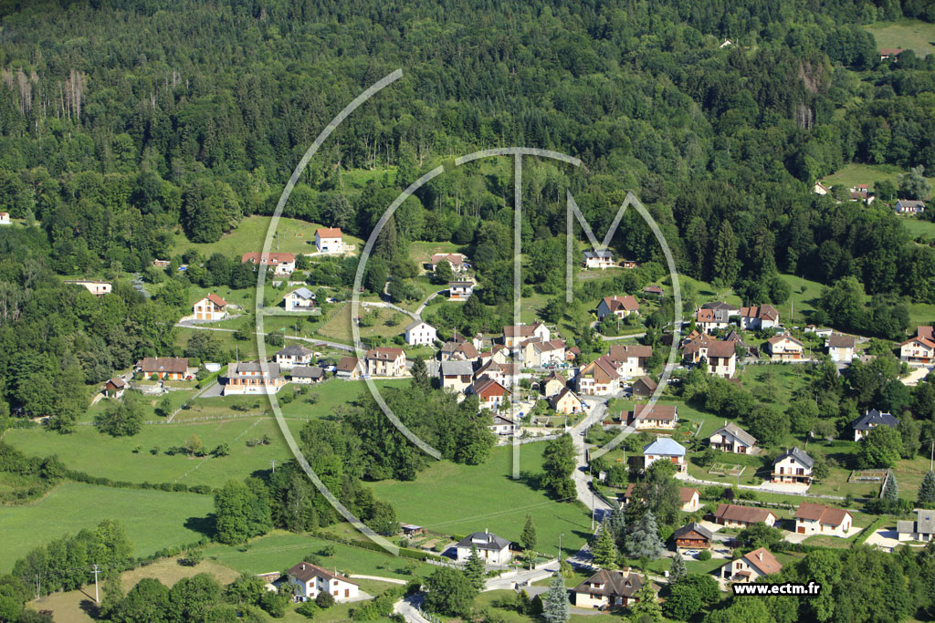 Photo arienne de Saint-Laurent-du-Pont