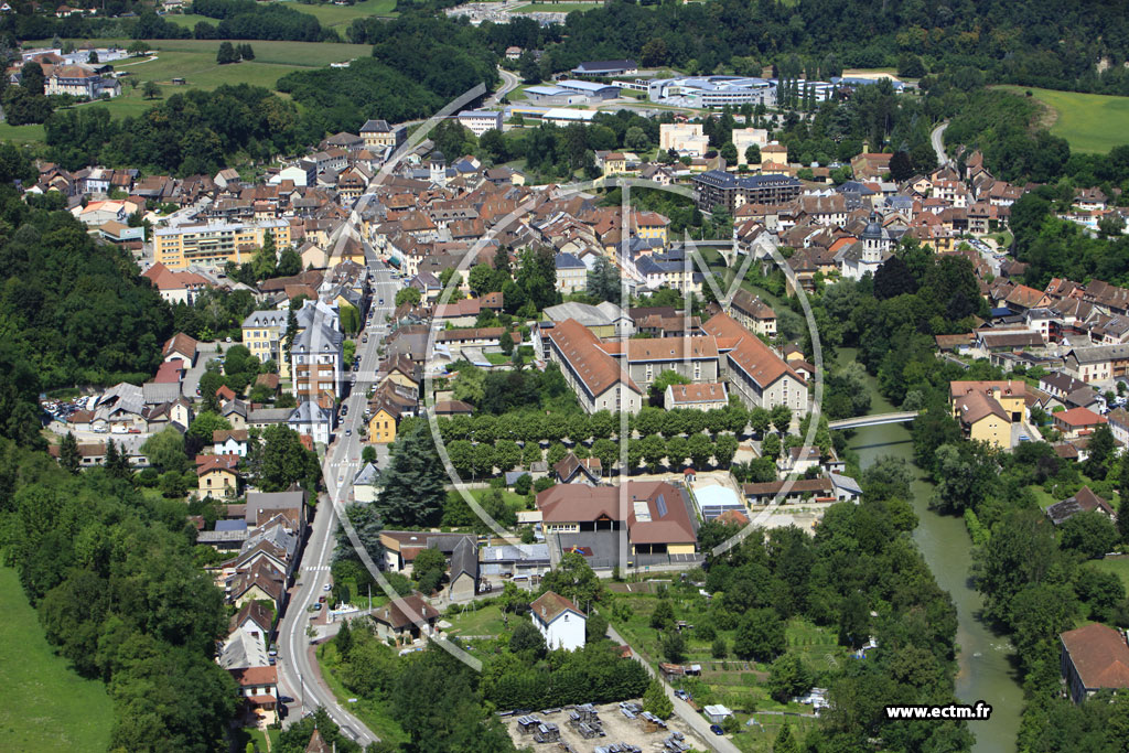 Photo arienne de Le Pont-de-Beauvoisin