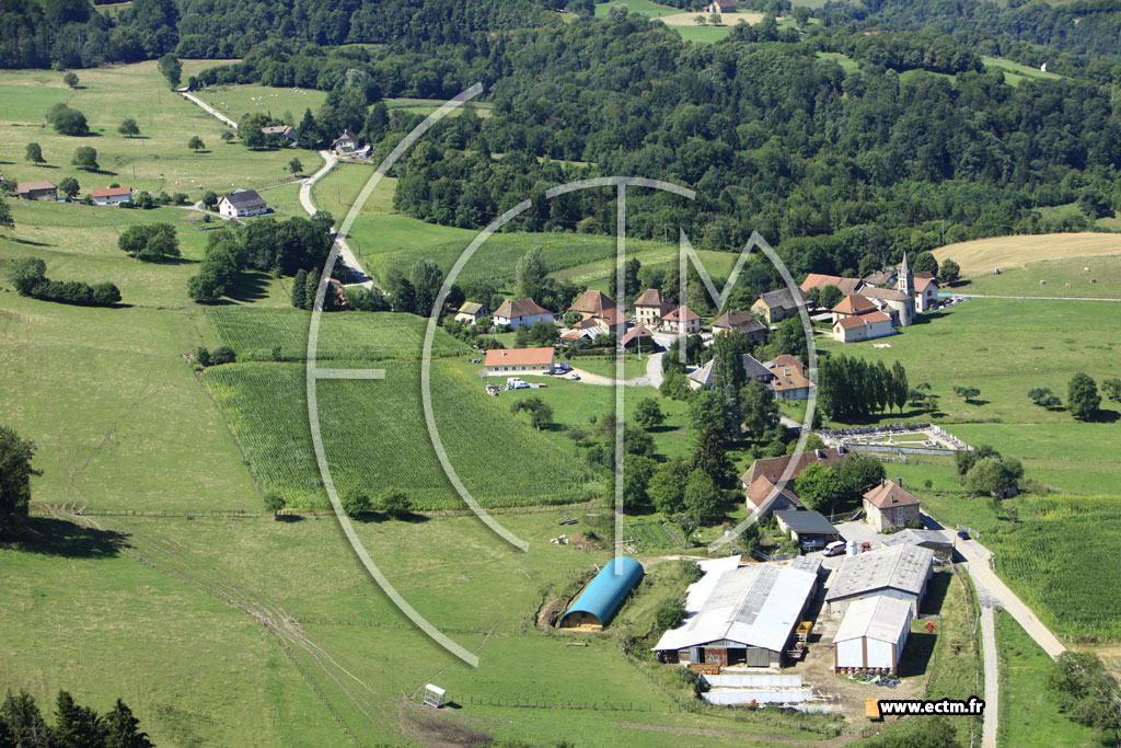 Photo arienne de Merlas (La Chapelle)