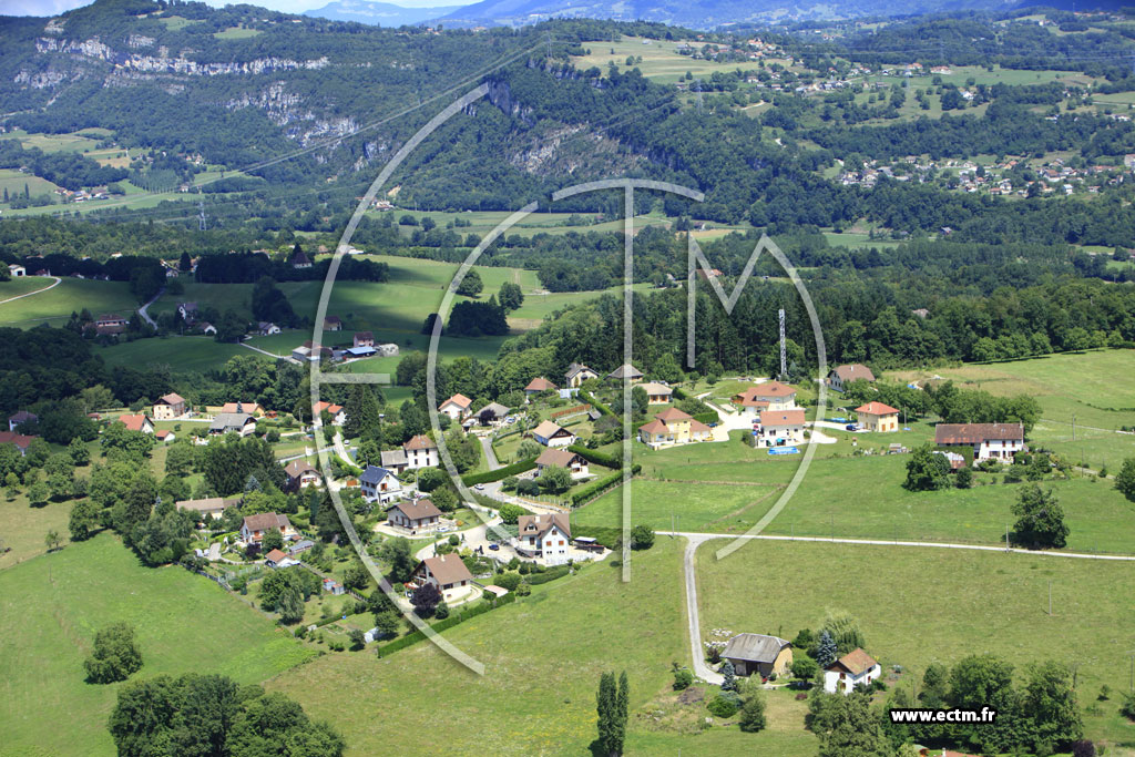 Photo arienne de Saint-Bron (Champier)