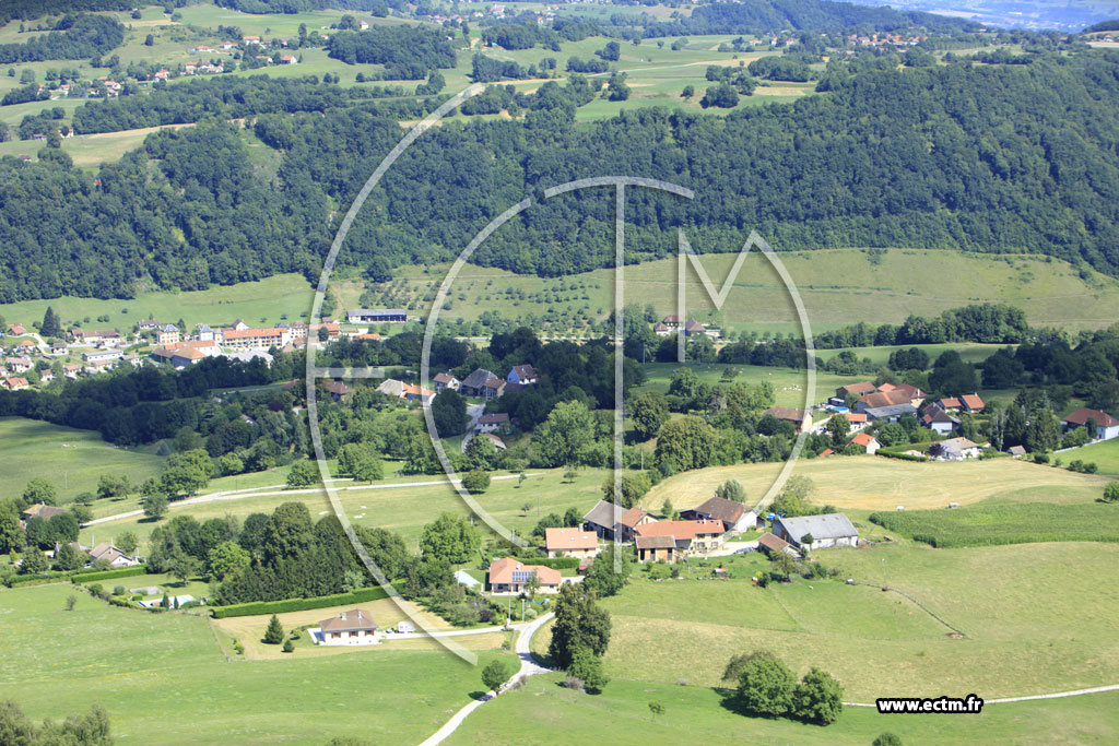 Photo arienne de Saint-Geoire-en-Valdaine (Le Boucain)