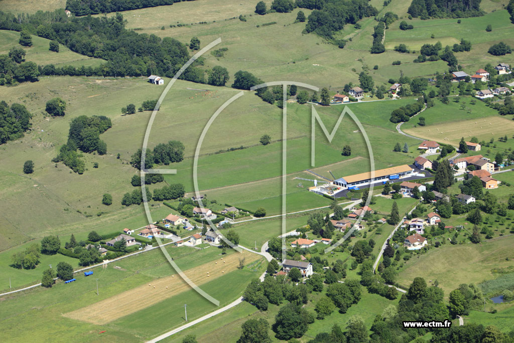 Photo arienne de Saint-Sulpice-des-Rivoires (Les Rivoires)