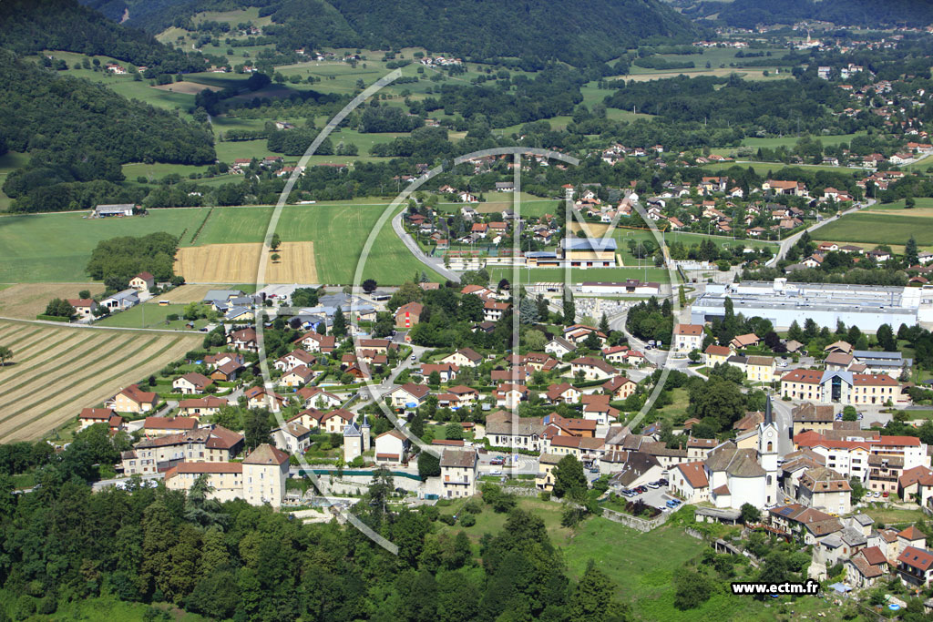 Photo arienne de Saint-tienne-de-Crossey