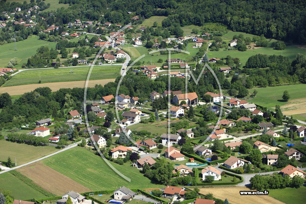 Photo arienne de Saint-tienne-de-Crossey (Les Reynauds)