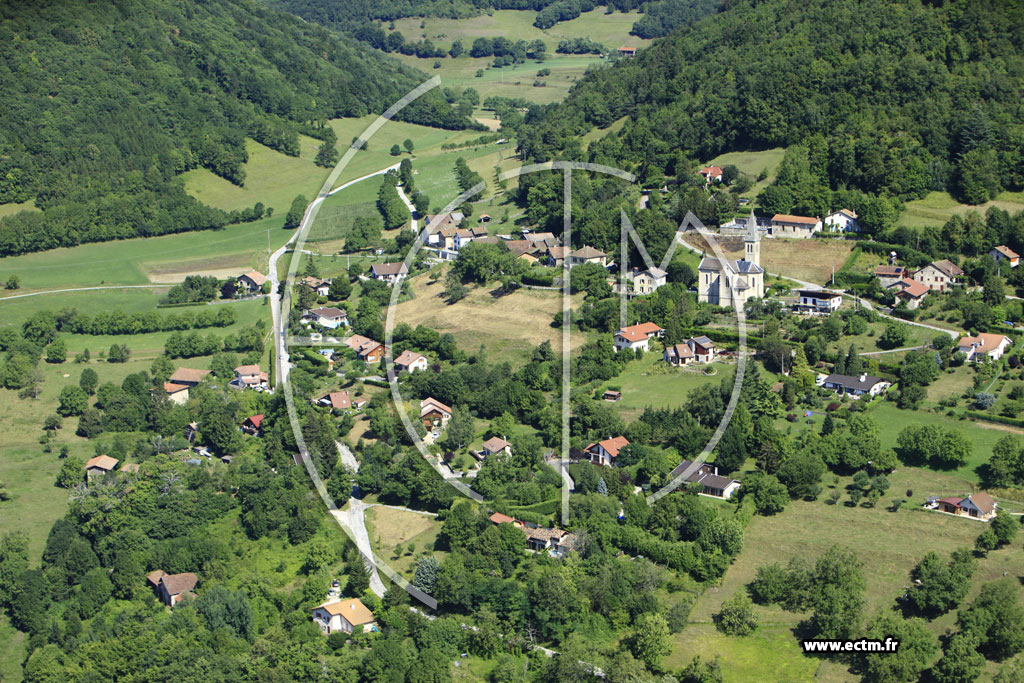 Photo arienne de Saint-tienne-de-Crossey (Tolvon)