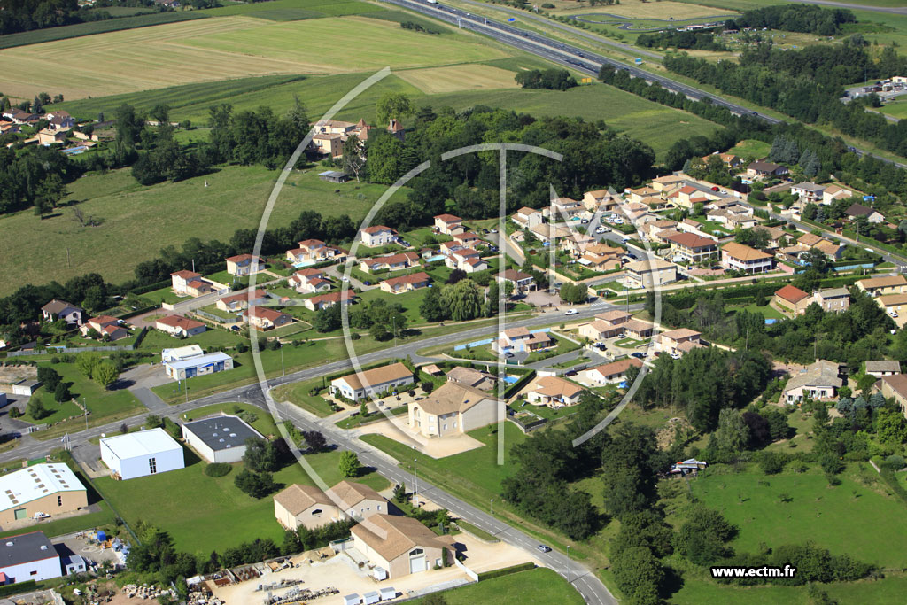 Photo arienne de Charnay-ls-Mcon (Lotissement des Vignes Gurin)
