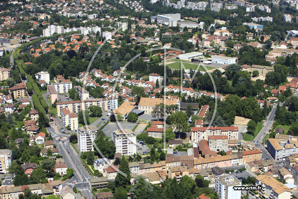 Photo arienne de Mcon (Boulevard des Neuf Cls)