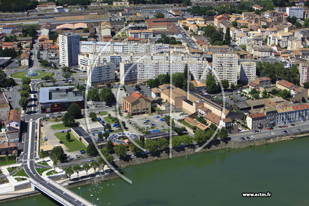 Photo arienne de Mcon (Quai des Marans)