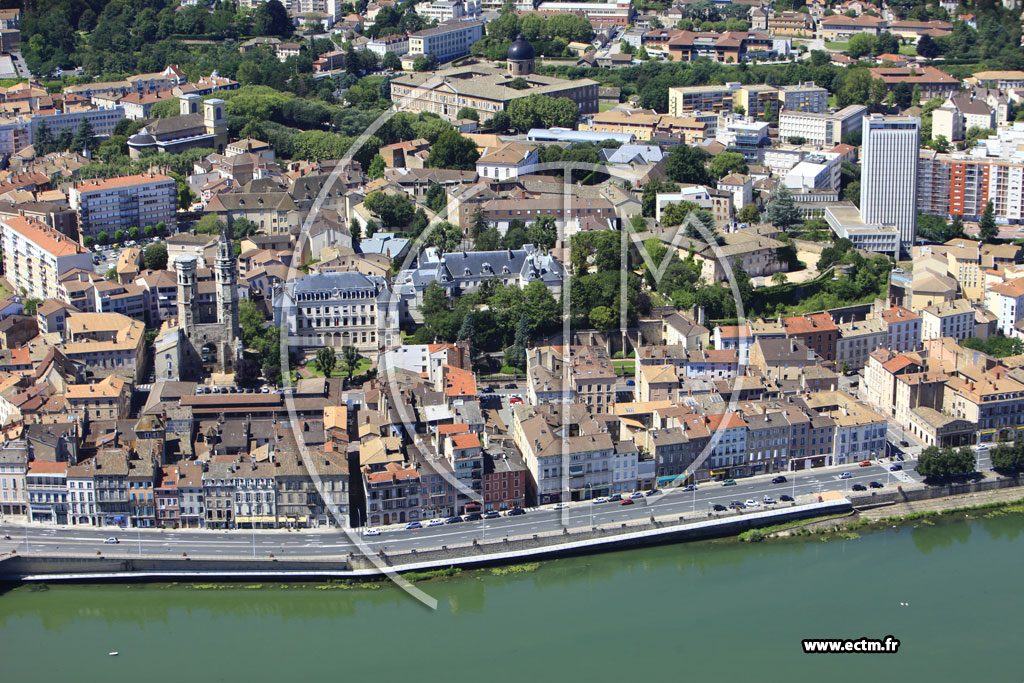 Photo arienne de Mcon (Quai Jean Jaurs)