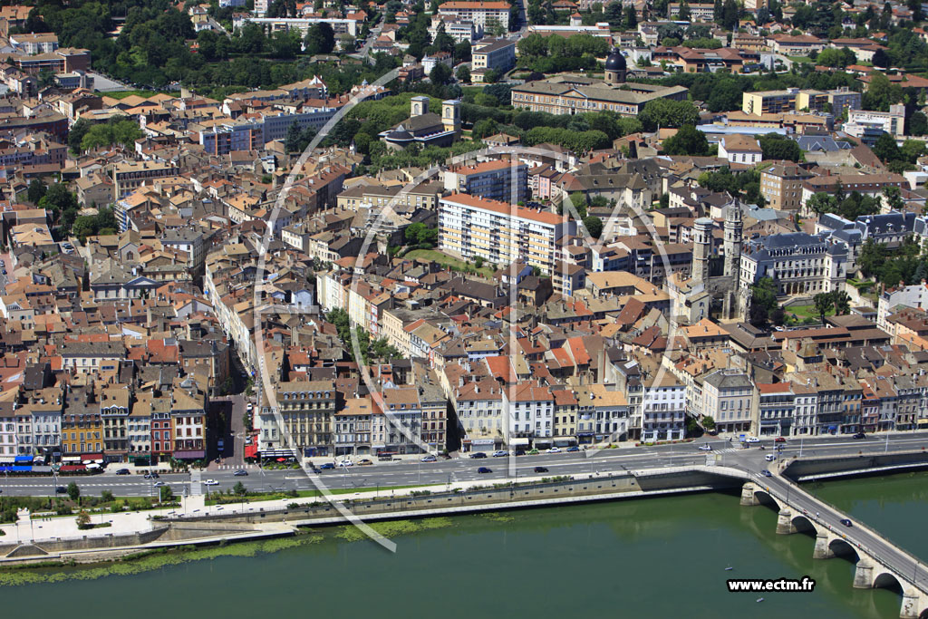 Photo arienne de Mcon (Quai Lamartine)