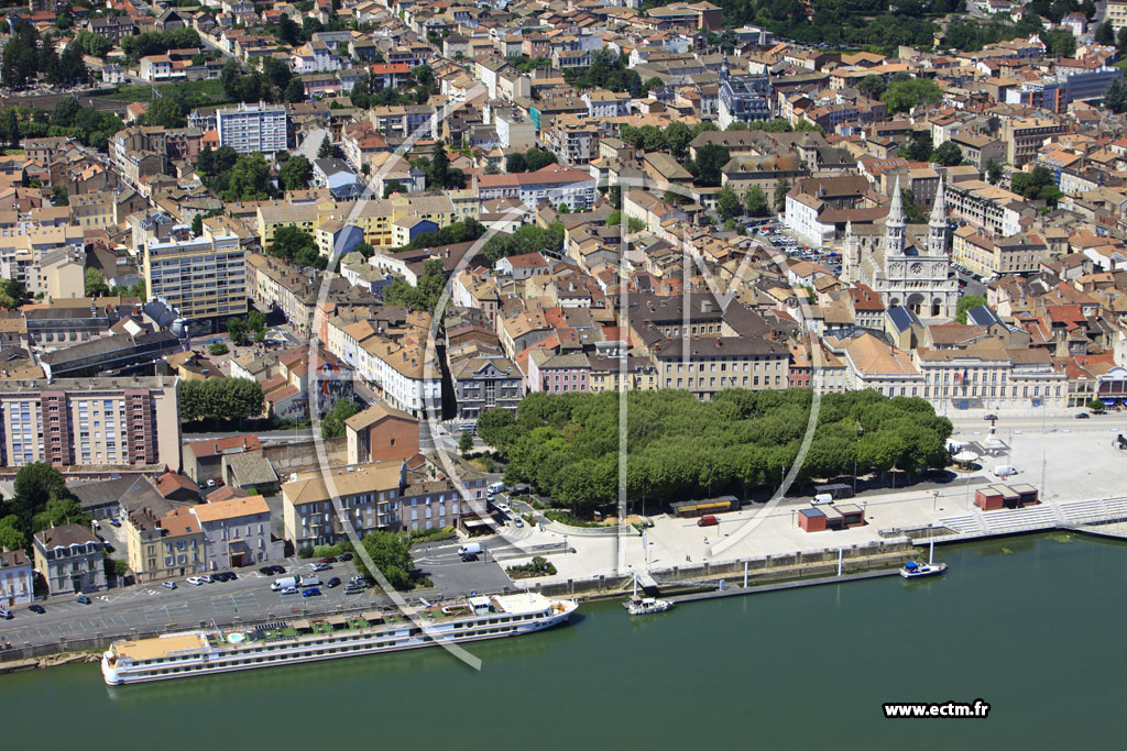 Photo arienne de Mcon (Quai Lamartine)